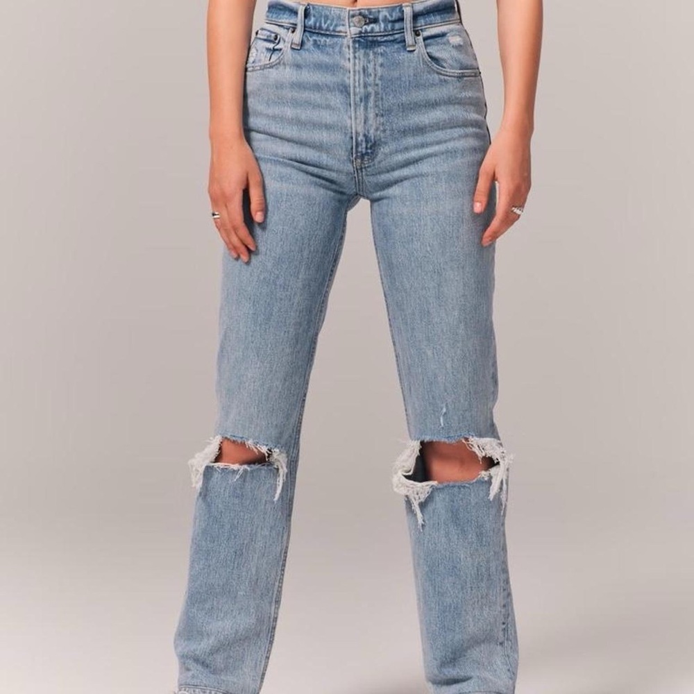 Abercrombie & Fitch 90’s Straight Ultra High Rise Denim